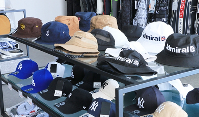 GOLF GOODS ゴルフ関連商品販売